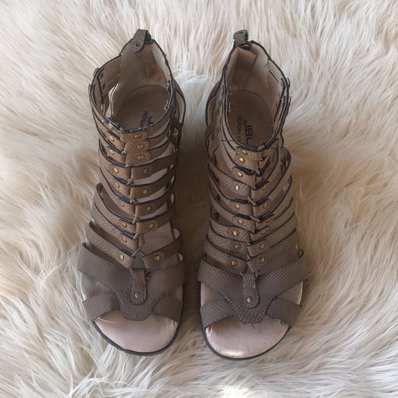 JBU Shoes - JBU shoes size 8.5”